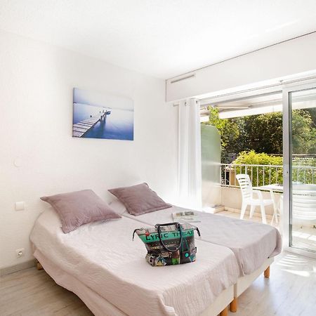 Studio Climatise Pour 3, Face Est, A 50M Plage Et Proche Commerces - Fr-1-466A-23 Saint-Raphaël Exterior foto